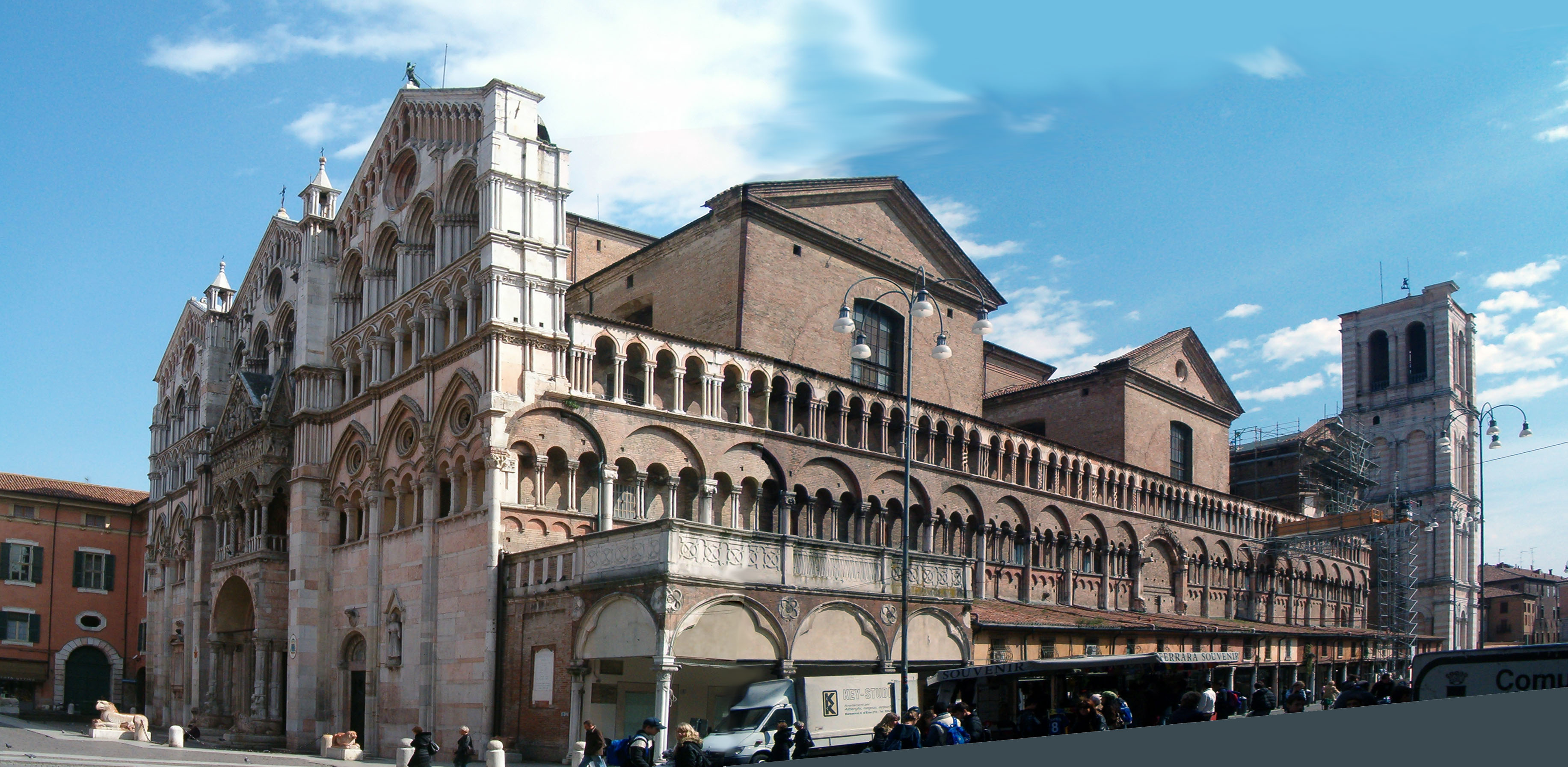Photo:  Ferrara_Duomo