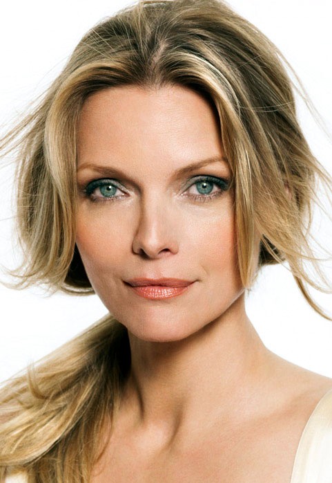 Michelle%20Pfeiffer%2003.jpg